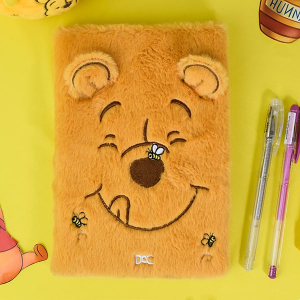 Caderno de anotações Fluffy, Ursinho Pooh, 15x21cm, 80 folhas pautadas, 4786, DAC - PT 1 UN
