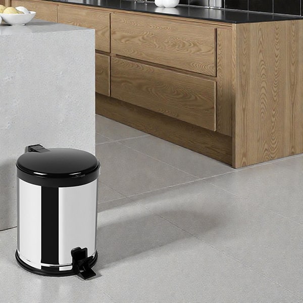 Lixeira inox com pedal, 12L, Prata, 3512, Viel - 1 UN Lixeira inox com pedal, 12L, Prata, 3512, Viel - 1 UN