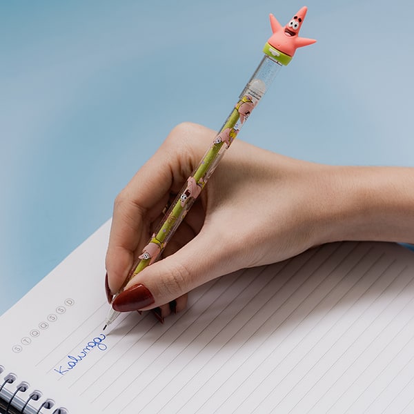 Caneta esferográfica gel apagável, 0,7mm, Bob Esponja / Patrick estrela, Spiral - 1 UN Caneta esferográfica gel apagável, 0,7mm, Bob Esponja / Patrick estrela, Spiral - 1 UN