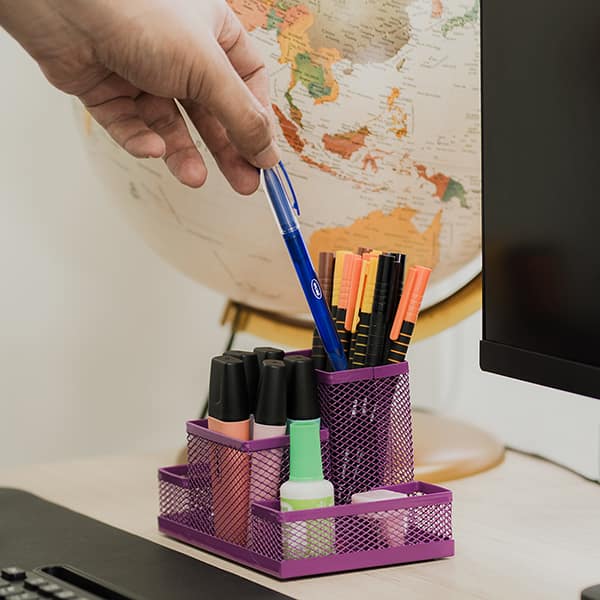Organizador de mesa aramado com 4 divisórias, Roxo, B83-318, Spiral Office - PT 1 UN Organizador de mesa aramado com 4 divisórias, Roxo, B83-318, Spiral Office - PT 1 UN