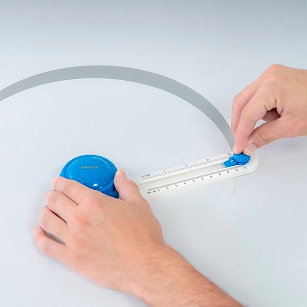 Cortador Circular de papel com escala milimetrada, 1 folha, DC-818, Spiral - CX 1 UN