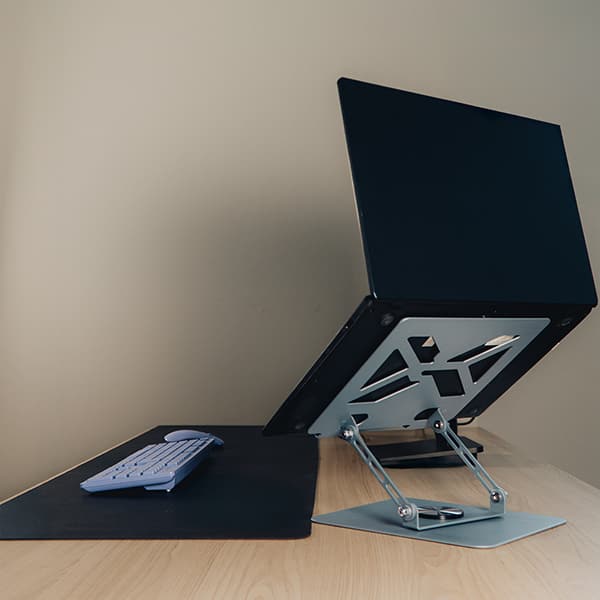 Suporte Ergonômico para Notebook e Tablet em Metal, de 10 a 17", Base Giratória 360º, LS120, Ergo - CX 1 UN Suporte Ergonômico para Notebook e Tablet em Metal, de 10 a 17", Base Giratória 360º, LS120, Ergo - CX 1 UN