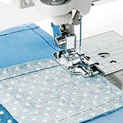 Calcador de união 6,5mm 1/4" com guia SA185 Brother PT 1 UN