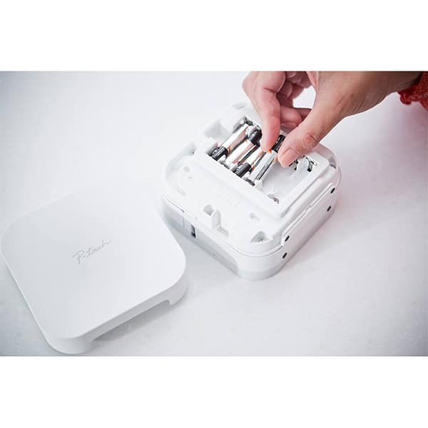 Kit Rotulador Eletrônico P-Touch Cube PTP300BTBP com 3 fitas, Brother + Pilha Alcalina Palito AAA, Duracell - CX 1 UN