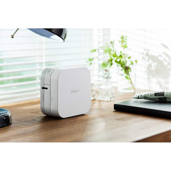 Kit Rotulador Eletrônico P-Touch Cube PTP300BTBP com 3 fitas, Brother + Pilha Alcalina Palito AAA, Duracell - CX 1 UN